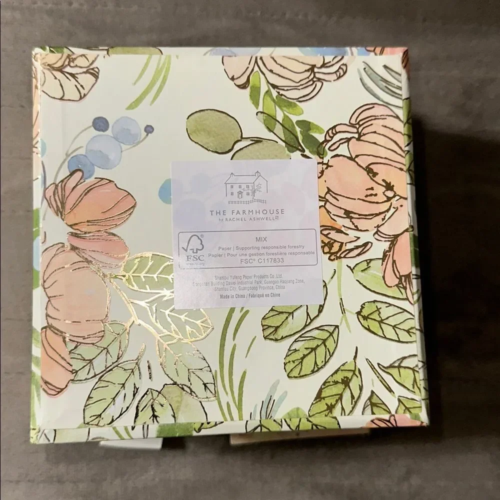 THE FARMHOUSE One Pastel Floral Gold Tone Top Ivory Bow Square Nesting Gift Box
